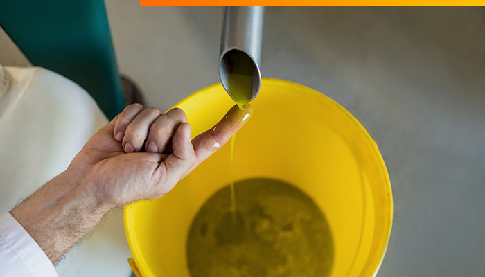 Proceso de filtración de aceite hidráulico